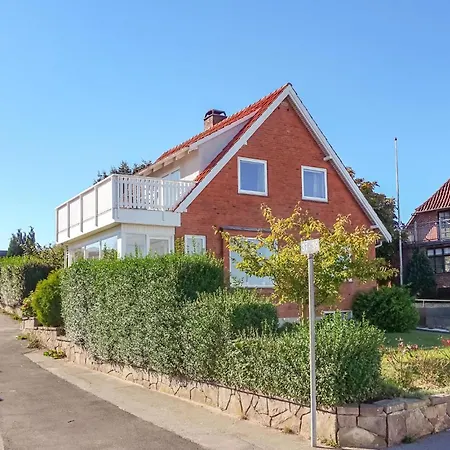 In With Kitchen Allinge-Sandvig