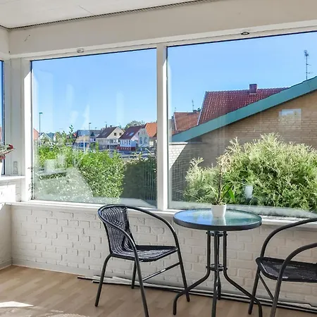 Dom wakacyjny In With Kitchen Allinge-Sandvig